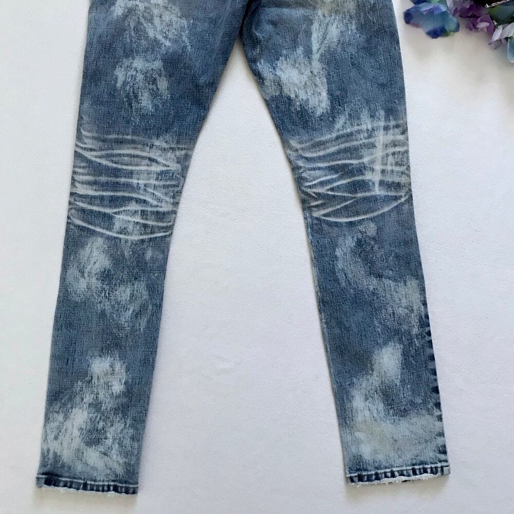 Preme NWOT Rip and Repair Light Wash Skinny Jeans Men 32 - Picture 8 of 9